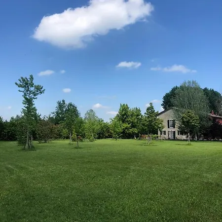 לינה וארוחת בוקר Podere Merlo 4*